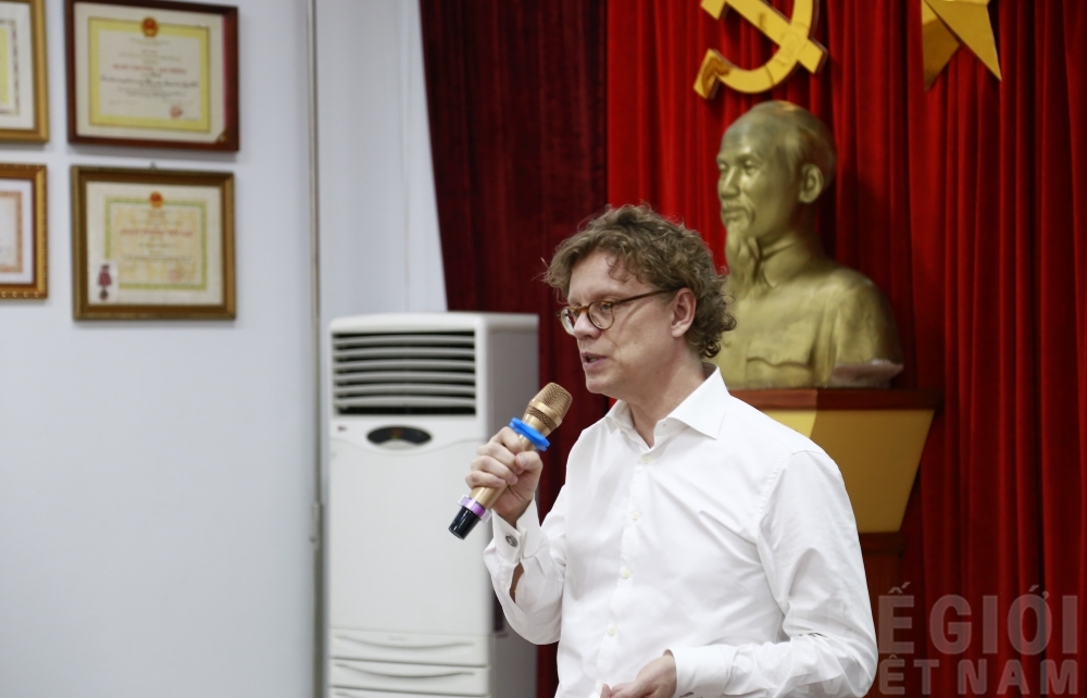 Đại sứ Thuỵ Điển Pereric Hogberg: Thành công đến từ tư duy vượt giới hạn