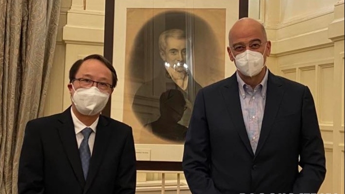 Đại sứ Nguyễn Mạnh Cường chào từ biệt Bộ trưởng Ngoại giao Hy Lạp