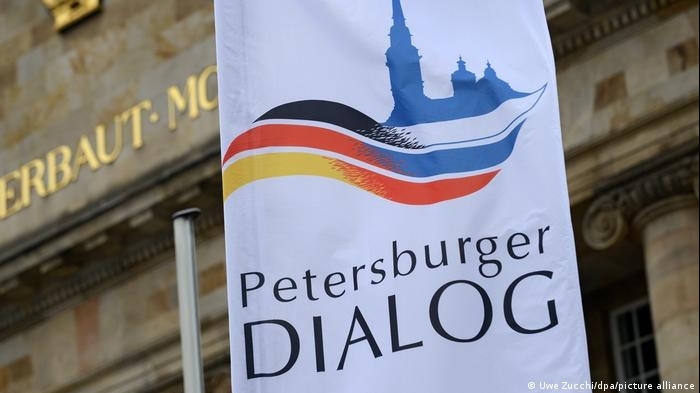 Trả đũa Nga, Đức đơn phương ngừng diễn đàn Đối thoại Petersburg