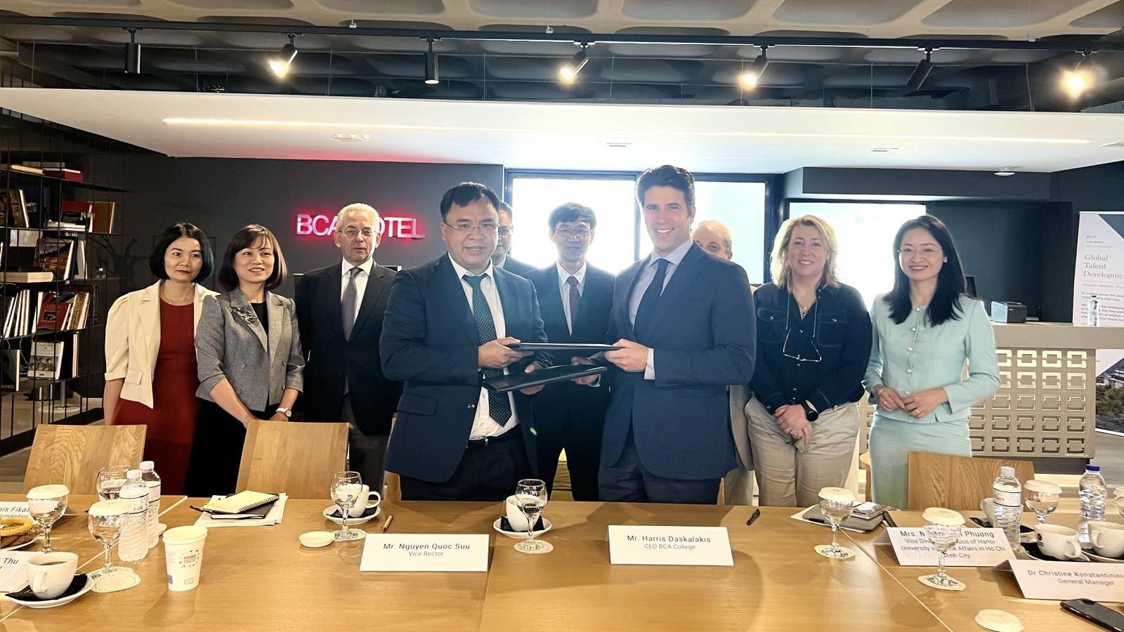 Đại học Nội vụ Hà Nội ký Biên bản ghi nhớ hợp tác với các trường đại học Hy Lạp