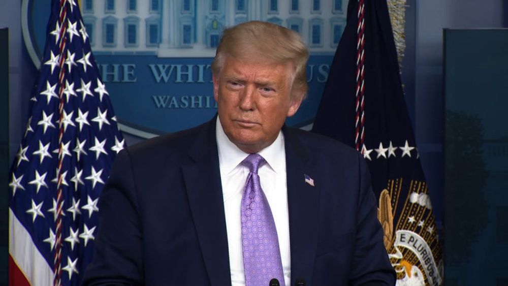 4557-https-cdncnncom-cnnnext-dam-assets-200813184212-trump-briefing-01-08132020