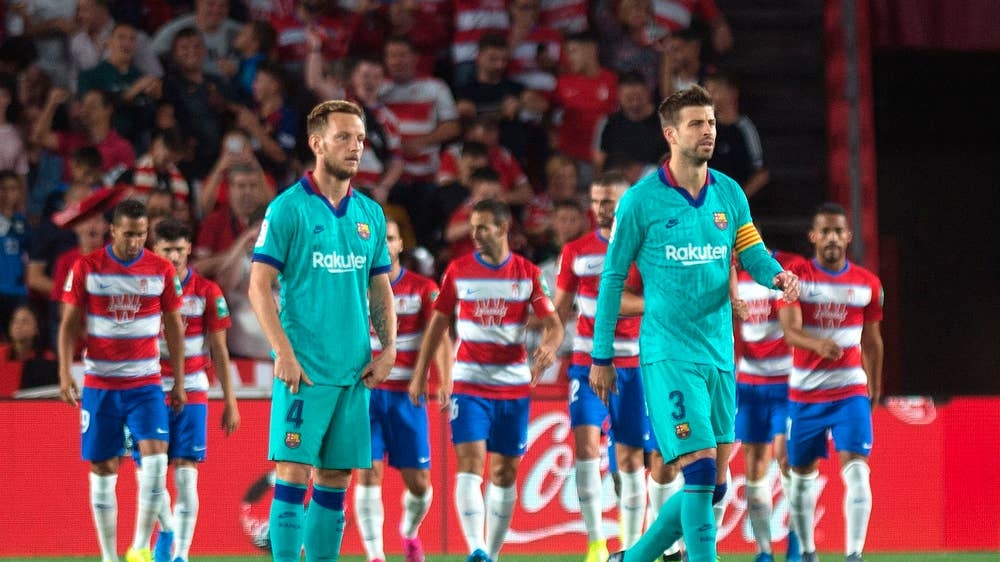barcelona thua soc granada trong ngay messi tai xuat o la liga