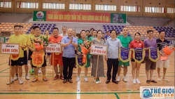 Giao lưu thể thao giữa Công đoàn Bộ Ngoại giao và UBND TP Sầm Sơn, Thanh Hóa