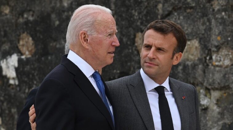 Tổng thống Mỹ Joe Biden và người đồng cấp Pháp Emmanuel Macron. (Nguồn: Getty) Tổng thống Mỹ Joe Biden và người đồng cấp Pháp Emmanuel Macron. (Nguồn: Getty)