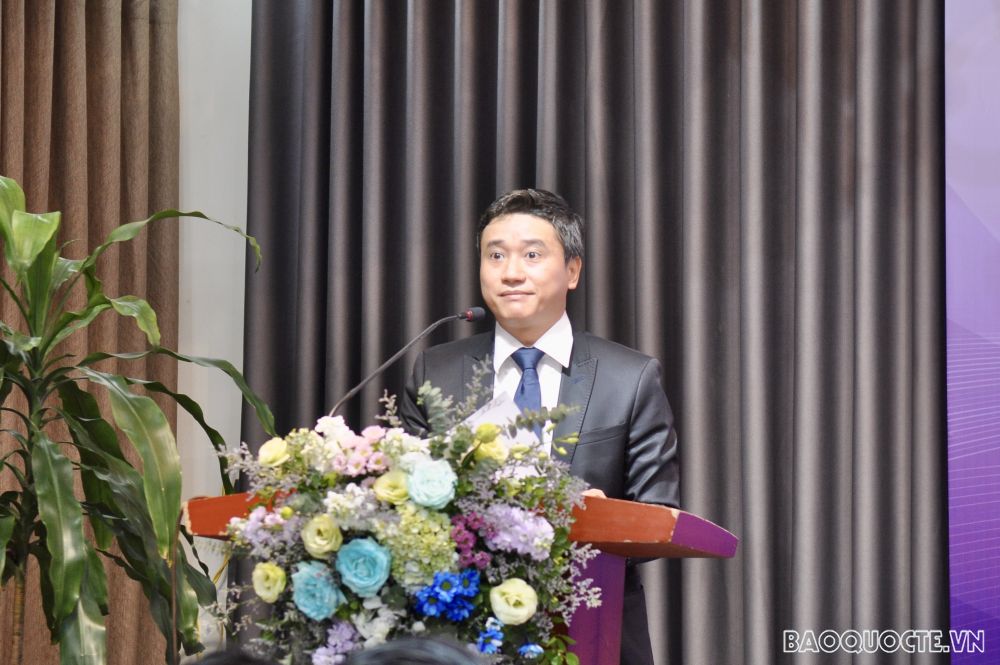 hoi thao bien phien dich 40