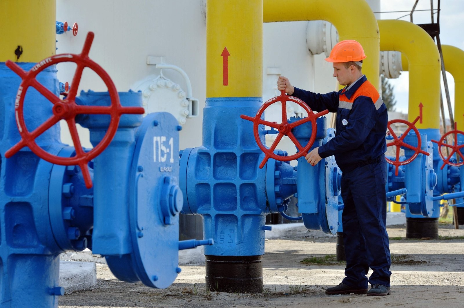 Tổng thống Ukraine đề xuất giảm phí chuyển tải khí đốt cho Gazprom. (Nguồn: AFP) Tổng thống Ukraine đề xuất giảm phí chuyển tải khí đốt cho Gazprom. (Nguồn: AFP)