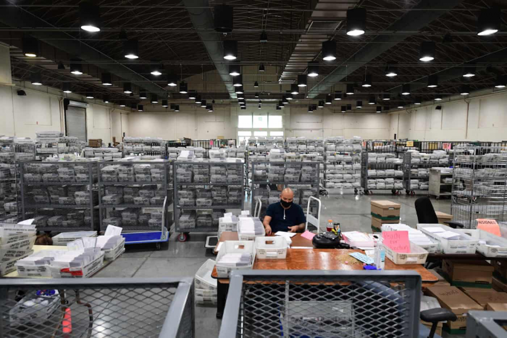 Không khí bầu cử Mỹ 2020: Sôi động nhưng không hề náo nhiệt Không khí bầu cử Mỹ 2020: Sôi động nhưng không náo nhiệt