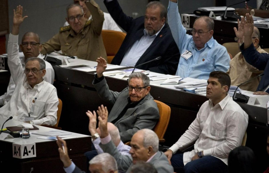 Quốc hội Cuba thông qua dự thảo hiến pháp sửa đổi