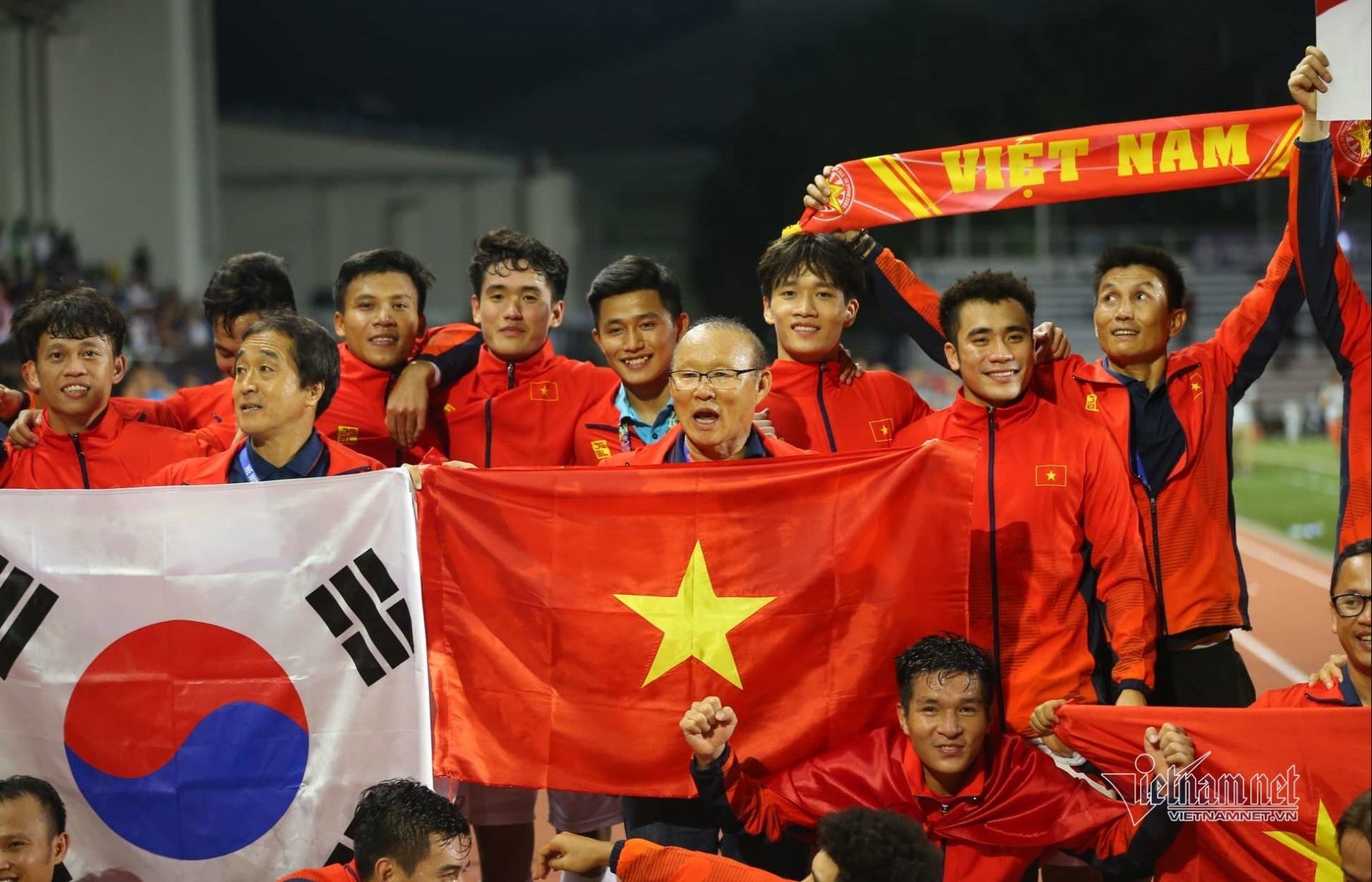 Thêm một 'cú lừa' ngoạn mục của thầy Park Hang-seo