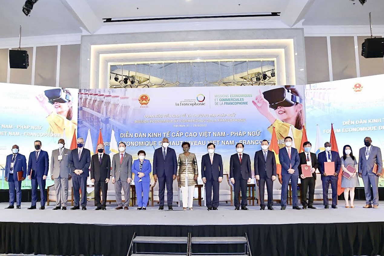 Phó Chủ tịch nước Võ Thị Ánh Xuân sẽ tham gia đóng góp và thúc đẩy những ưu tiên của Cộng đồng Pháp ngữ tại Hội nghị cấp cao sắp tới Phó Chủ tịch nước Võ Thị Ánh Xuân sẽ tham gia đóng góp và thúc đẩy những ưu tiên của Cộng đồng Pháp ngữ tại Hội nghị cấp cao sắp tới