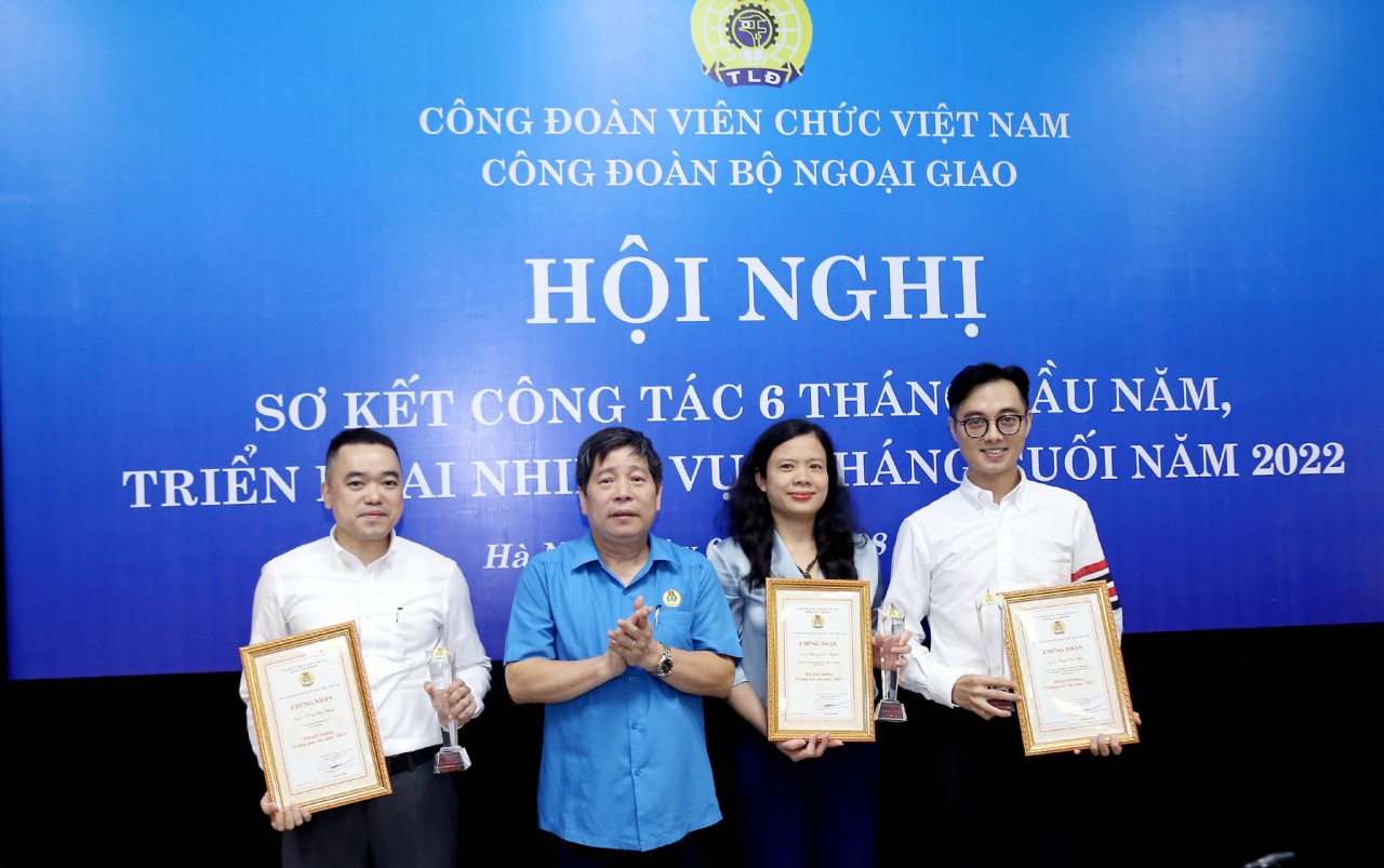 Công đoàn Bộ Ngoại giao: Hướng tới những hoạt động nhanh chóng, kịp thời, thực chất và có sức lan tỏa Công đoàn Bộ Ngoại giao: Hướng tới những hoạt động nhanh chóng, kịp thời, thực chất và có sức lan tỏa