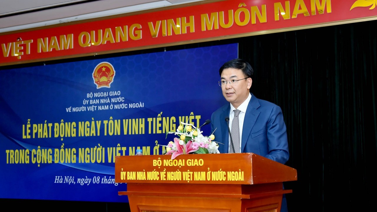 Phát động Ngày Tôn vinh tiếng Việt 8/9: Để tiếng mẹ đẻ là niềm tự hào của mỗi người Việt ở bất cứ đâu