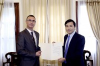 Trao Giấy Chấp nhận lãnh sự của Tây Ban Nha tại TP. Hồ Chí Minh