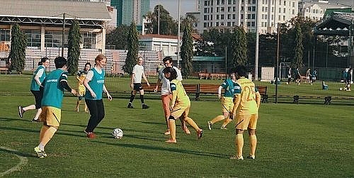 dai su g4 tuyen bong da nu viet nam la hinh mau cho phu nu