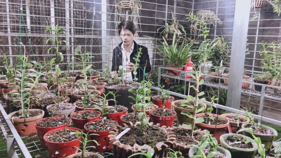 Nguyễn Văn Nam: Ông chủ vườn lan đam mê làm từ thiện