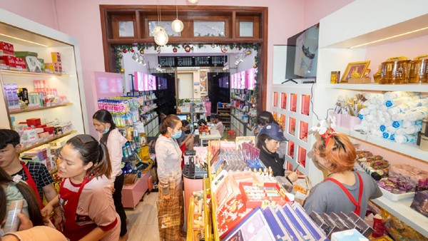 Chảnh Beauty: Điểm mua sắm online uy tín cho phái đẹp Chảnh Beauty: Điểm mua sắm online uy tín cho phái đẹp