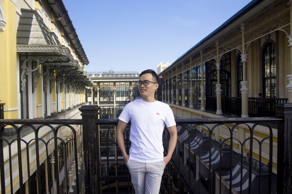 Theo chân phóng viên Phạm Văn Sơn khám phá Ninh Bình Theo chân Phạm Văn Sơn khám phá Ninh Bình