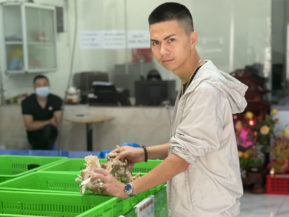 Ông chủ Hùng Ốc và bí quyết kinh doanh hải sản đột phá