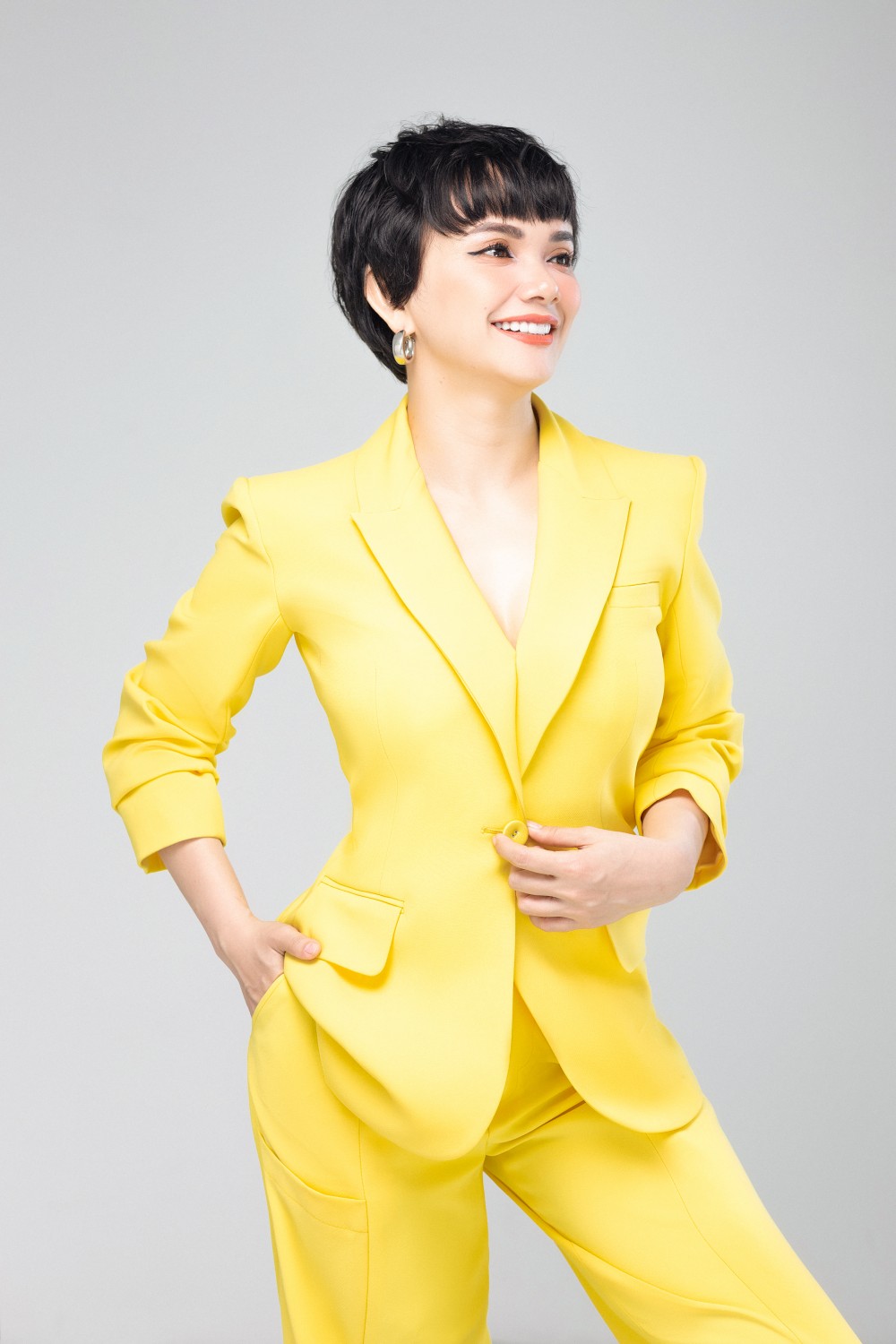 CEO Nguyễn Thị Thơ và niềm đam mê thời trang