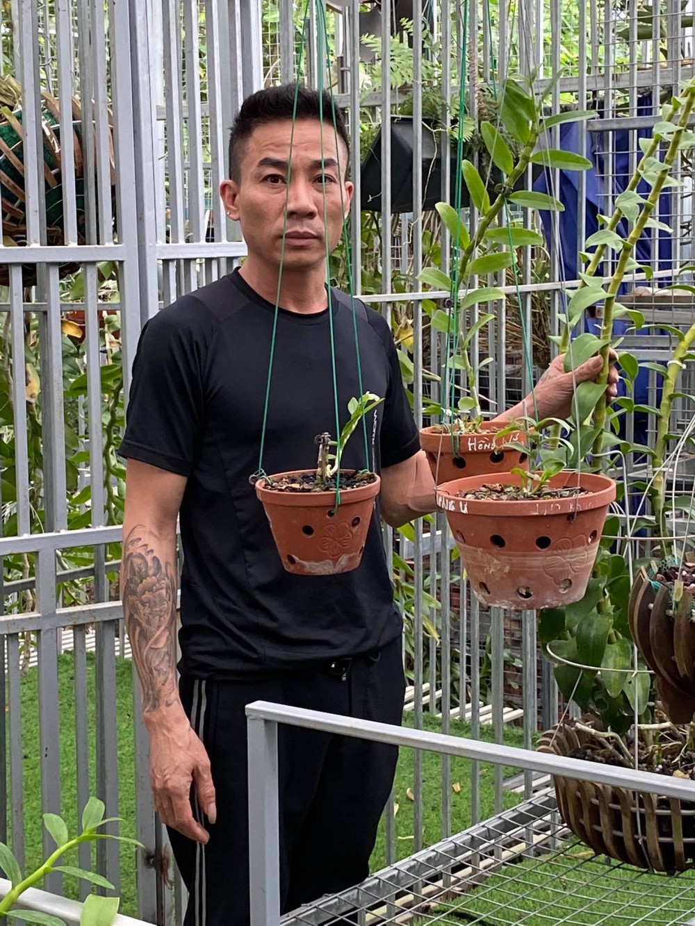 Nguyễn Đăng Thỏa và chặng đường thành công với hoa lan của chàng trai 8X Nguyễn Đăng Thỏa và chặng đường thành công với hoa lan của chàng trai 8X