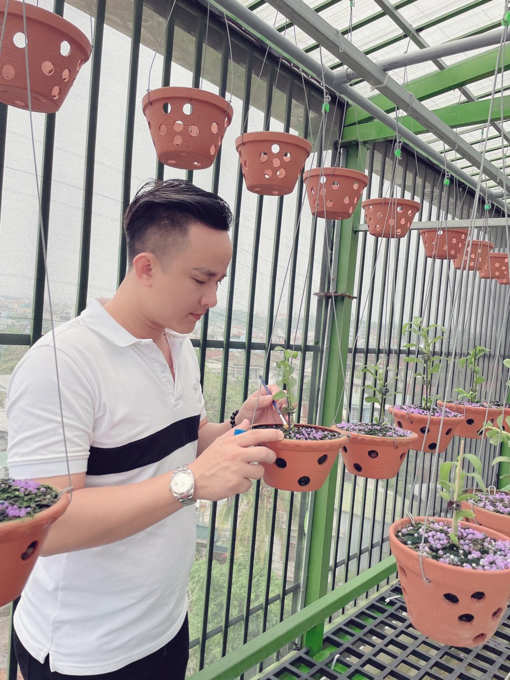 Ông chủ vườn lan 8X Tịnh Thắng chia sẻ về bí quyết thành công