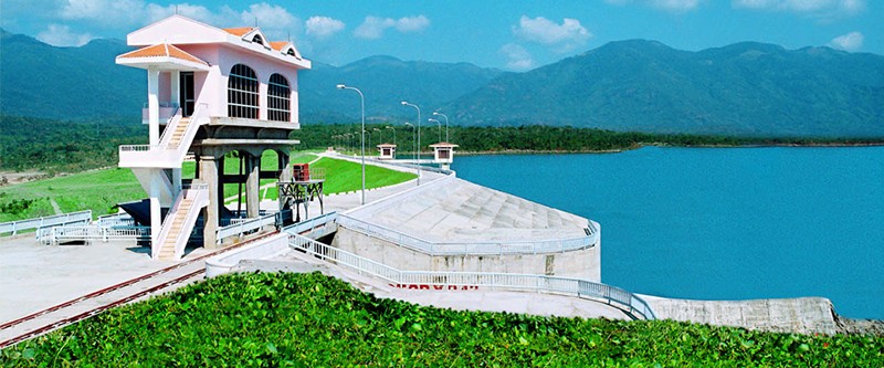 Hồ Sông Sắt. Hồ Sông Sắt.