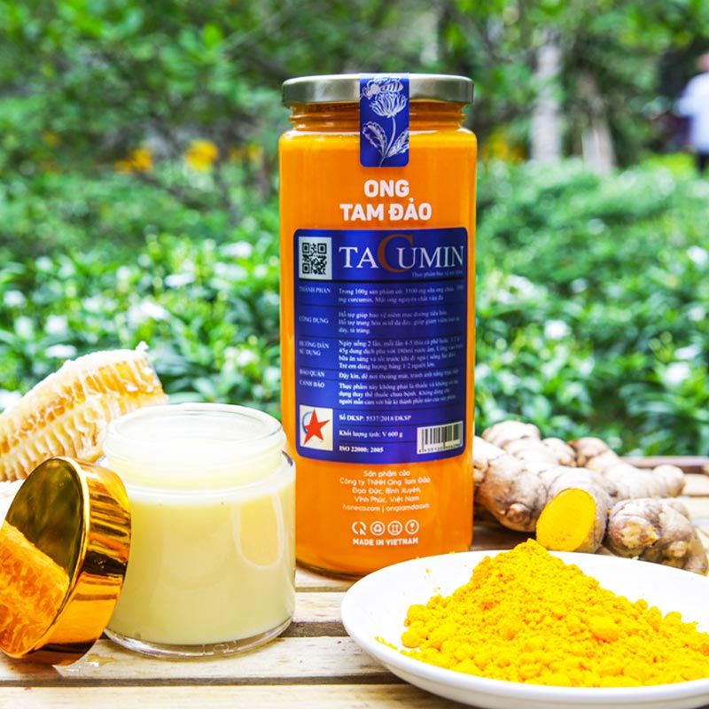 tro chuyen cung dai su thuong hieu mat ong honeco nguyen thuy oanh