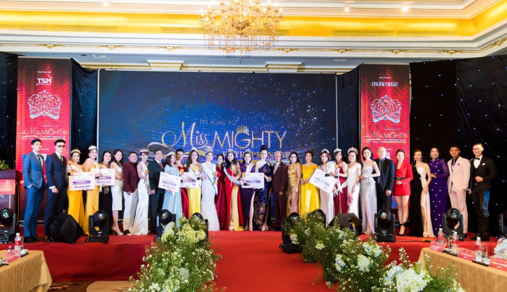 Hoa hậu Doanh nhân Toàn năng châu Á 2021: Bông hồng Tài năng Lê Mai Linh hội ngộ dàn doanh nhân 'cực phẩm'