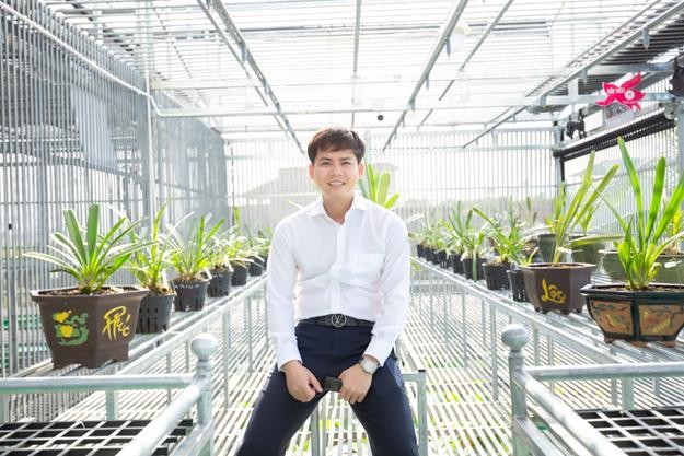 “Hoa lan Ấn Trà” rộng lớn và sở hữu nhiều chậu hoa quý hiếm tại TP Quảng Ngãi.