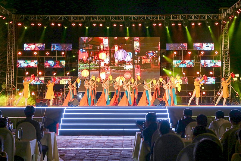 Tận hưởng không gian đậm sắc Việt Nam   Hàn Quốc