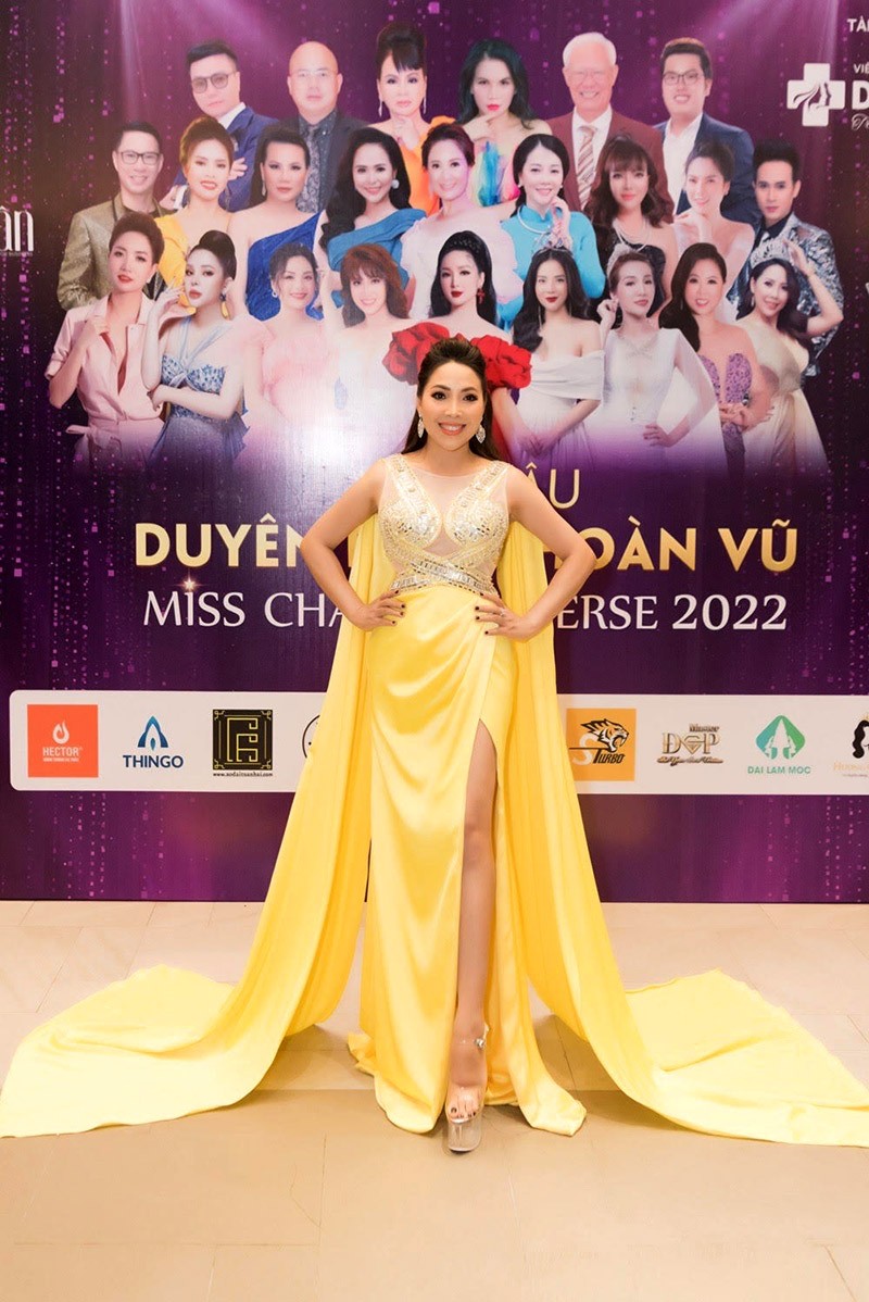 Hoa hậu Nguyễn Thị Nhuần quyến rũ, thần thái đỉnh cao khi ngồi ghế giám khảo Miss Charm Universe 2022 Hoa hậu Nguyễn Thị Nhuần quyến rũ, thần thái đỉnh cao khi ngồi ghế giám khảo Miss Charm Universe 2022