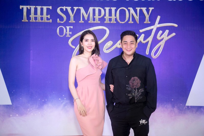 Vợ chồng diễn viên Minh Tiệp sánh đôi cực tình tứ trên thảm đỏ Chung khảo Hoa hậu Thế giới Việt Nam 2022. Vợ chồng diễn viên Minh Tiệp sánh đôi cực tình tứ trên thảm đỏ Chung khảo Hoa hậu Thế giới Việt Nam 2022.