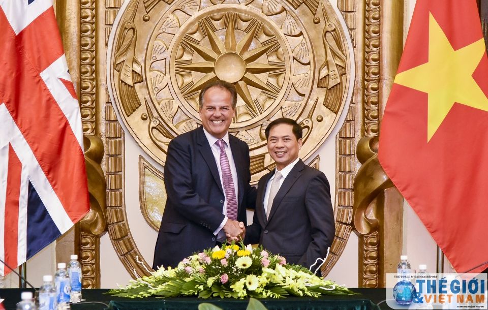 quan he viet nam anh nong am giua dai dich covid 19