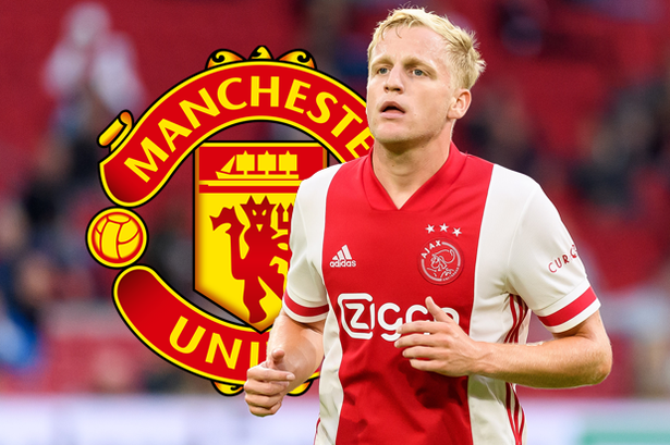 Van de Beek là phương án tương lai của MU.