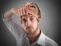 trung quoc cam su dung ai va robot mang de tao tin gia