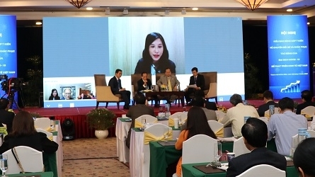 Ủy ban về Người Việt Nam ở nước ngoài Tp. HCM: Cây cầu 'kết tơ'