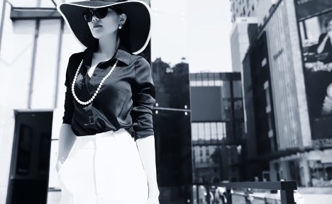 Người đẹp truyền thông Cindy Hạnh Chu và những công việc tay trái thú vị