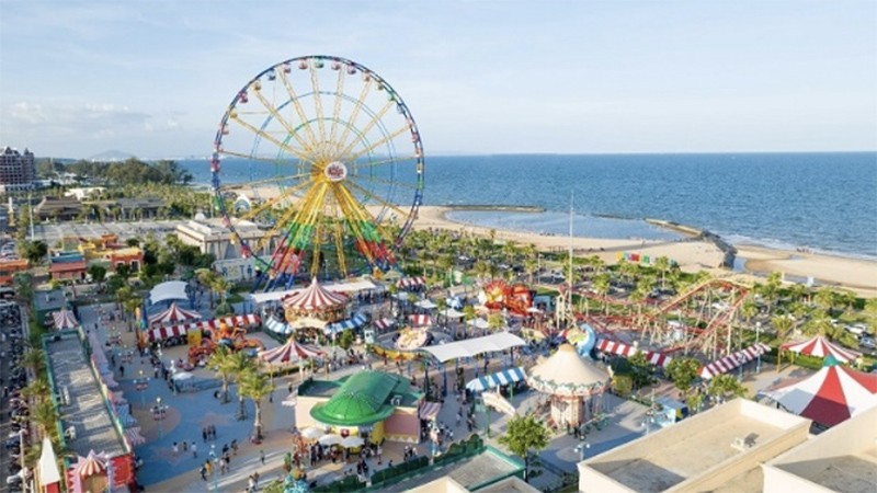 Sở hữu ngôi nhà thứ hai tại NovaWorld Phan Thiet, nhà đầu tư được trải nghiệm hệ tiện ích đa kết nối, yên tâm cho chuyến nghỉ dưỡng dài ngày (Ảnh: Novagroup) Sở hữu ngôi nhà thứ hai tại NovaWorld Phan Thiet, nhà đầu tư được trải nghiệm hệ tiện ích đa kết nối, yên tâm cho chuyến nghỉ dưỡng dài ngày (Ảnh: Novagroup)