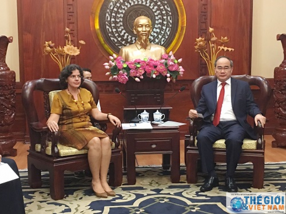 tan dai su lianys tores rivera cuba may man co duoc nguoi ban tot nhu viet nam