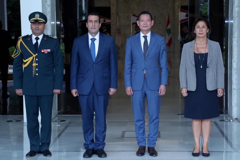 Đại sứ Trần Thành Công trình Thư uỷ nhiệm lên Tổng thống Lebanon