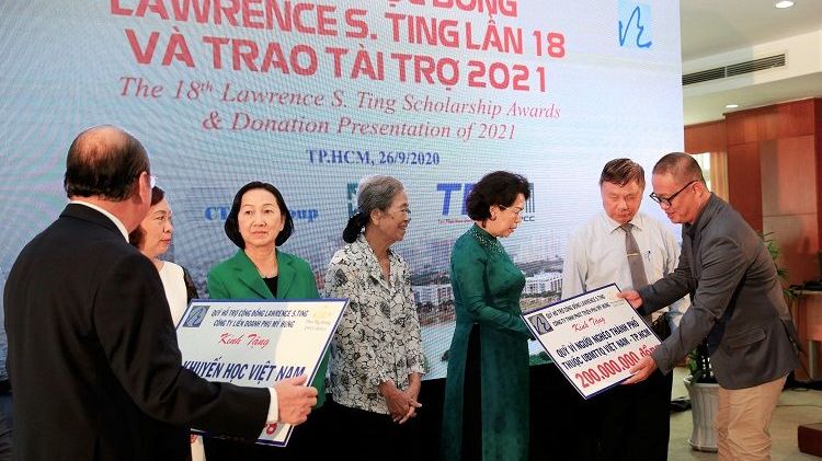 Quỹ Lawrence S. Ting trao học bổng cho sinh viên Việt Nam trị giá hơn 8,5 tỷ đồng