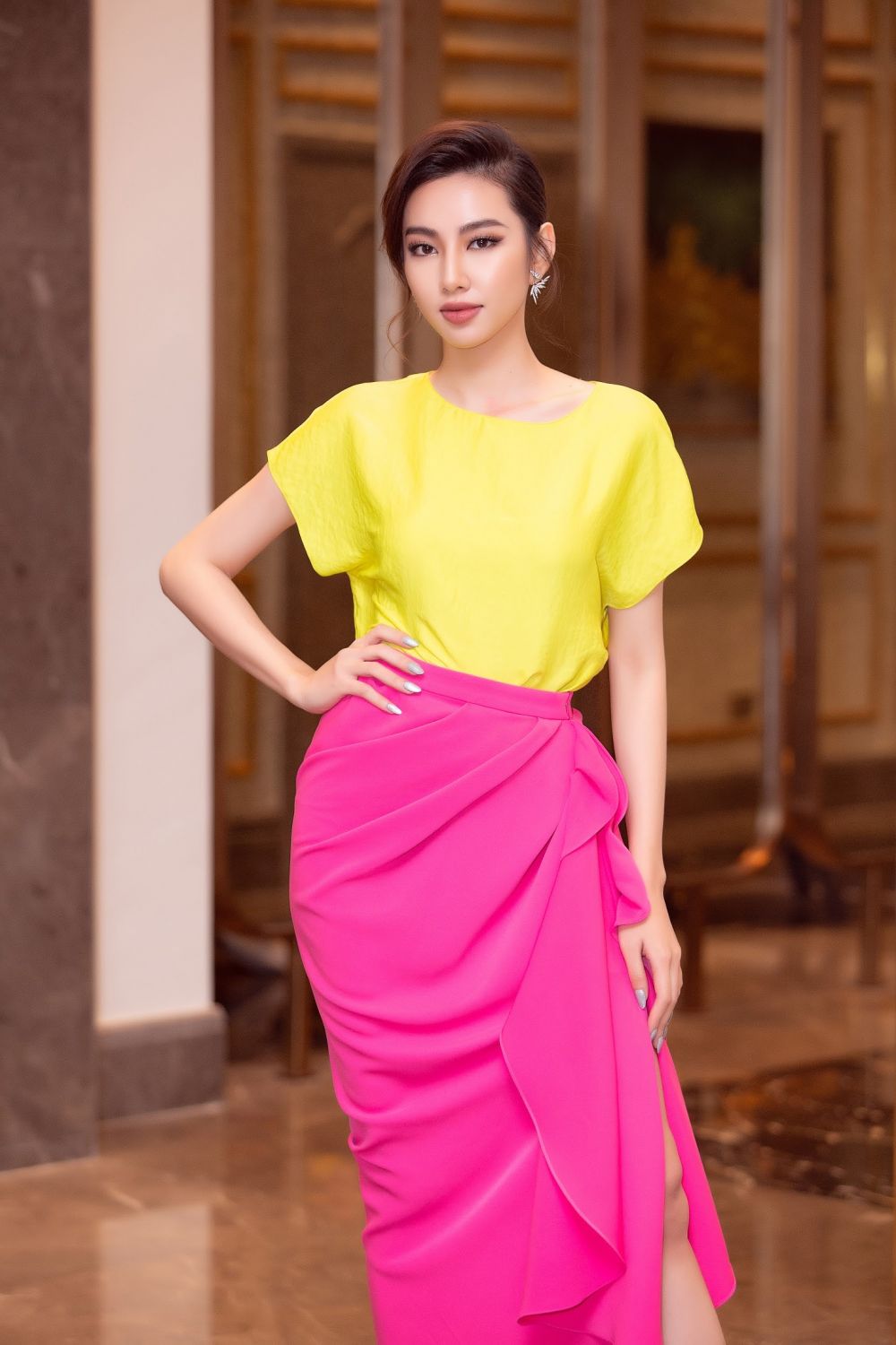 Hoa hậu Việt Nam 2020: Dàn Sao Việt khoe sắc rực rỡ tại họp báo bán kết toàn quốc