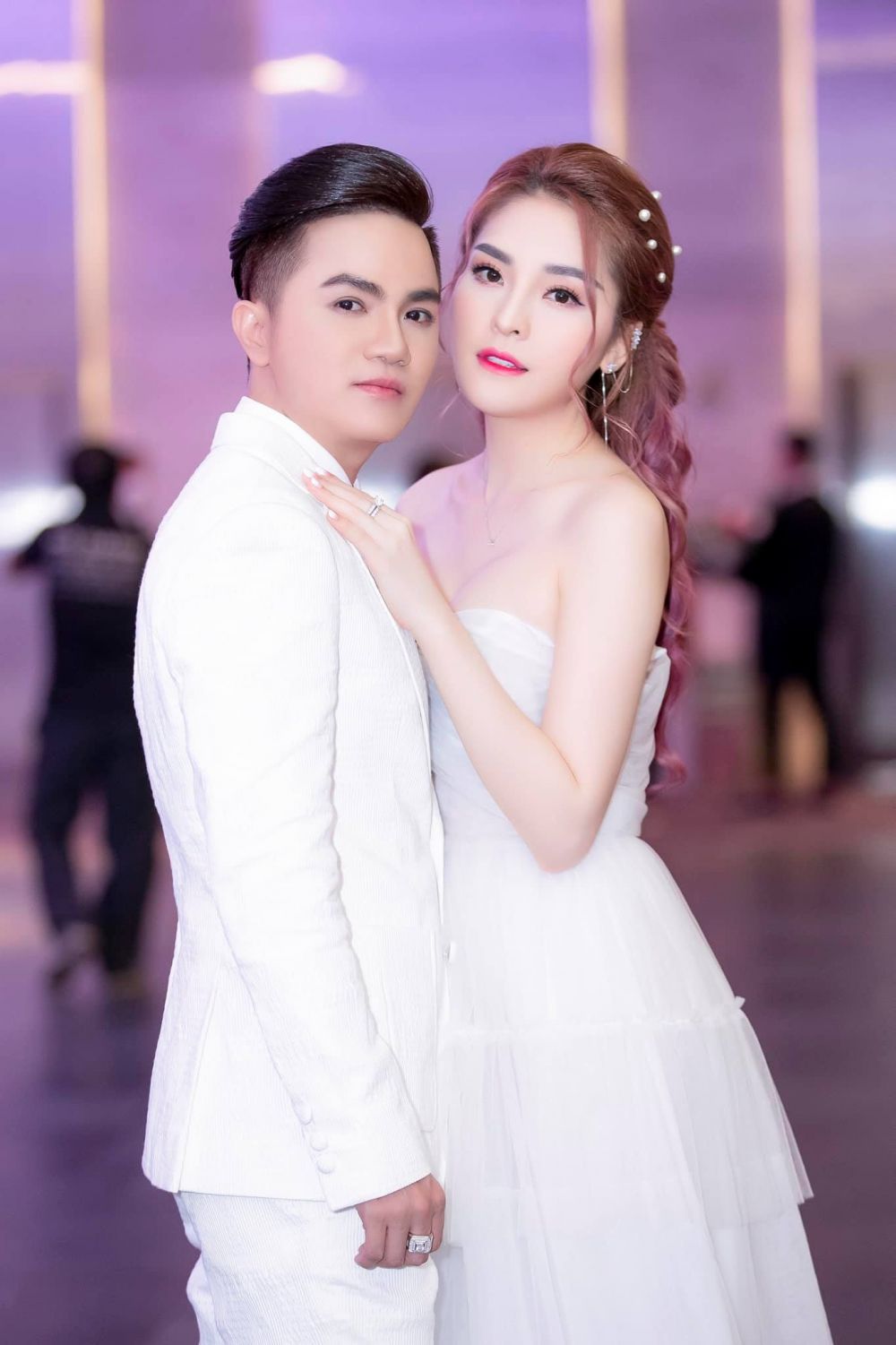 ca si khuu huy vu ra mat mv moi voi cu twist bat ngo