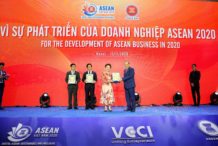 ABA 2020: Phó Thủ tướng Thường trực Trương Hoà Bình chúc mừng doanh nghiệp đạt giải thưởng ABA 2020: Phó Thủ tướng Thường trực Trương Hoà Bình chúc mừng doanh nghiệp đạt giải thưởng