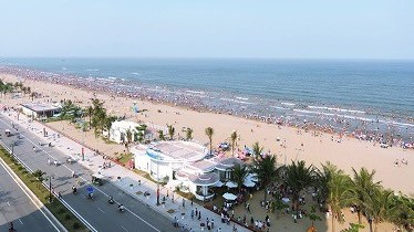 Sầm Sơn phát huy tiềm năng lợi thế để phát triển thành đô thị du lịch trọng điểm quốc gia