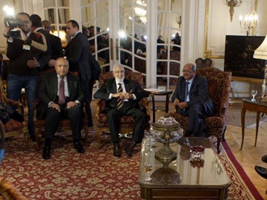 Các nước láng giềng phản đối can thiệp quân sự vào Libya