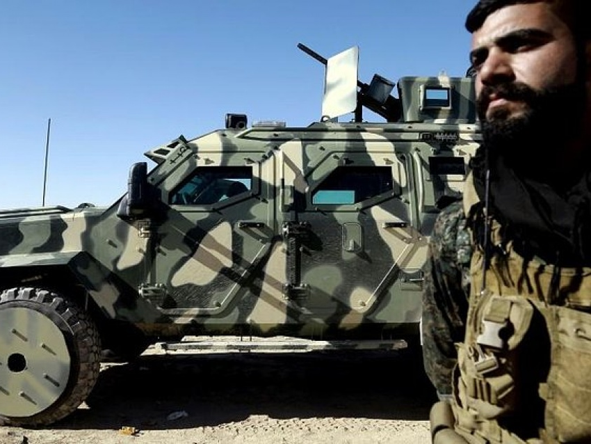 Các thành viên cấp cao IS đang tháo chạy khỏi Raqa