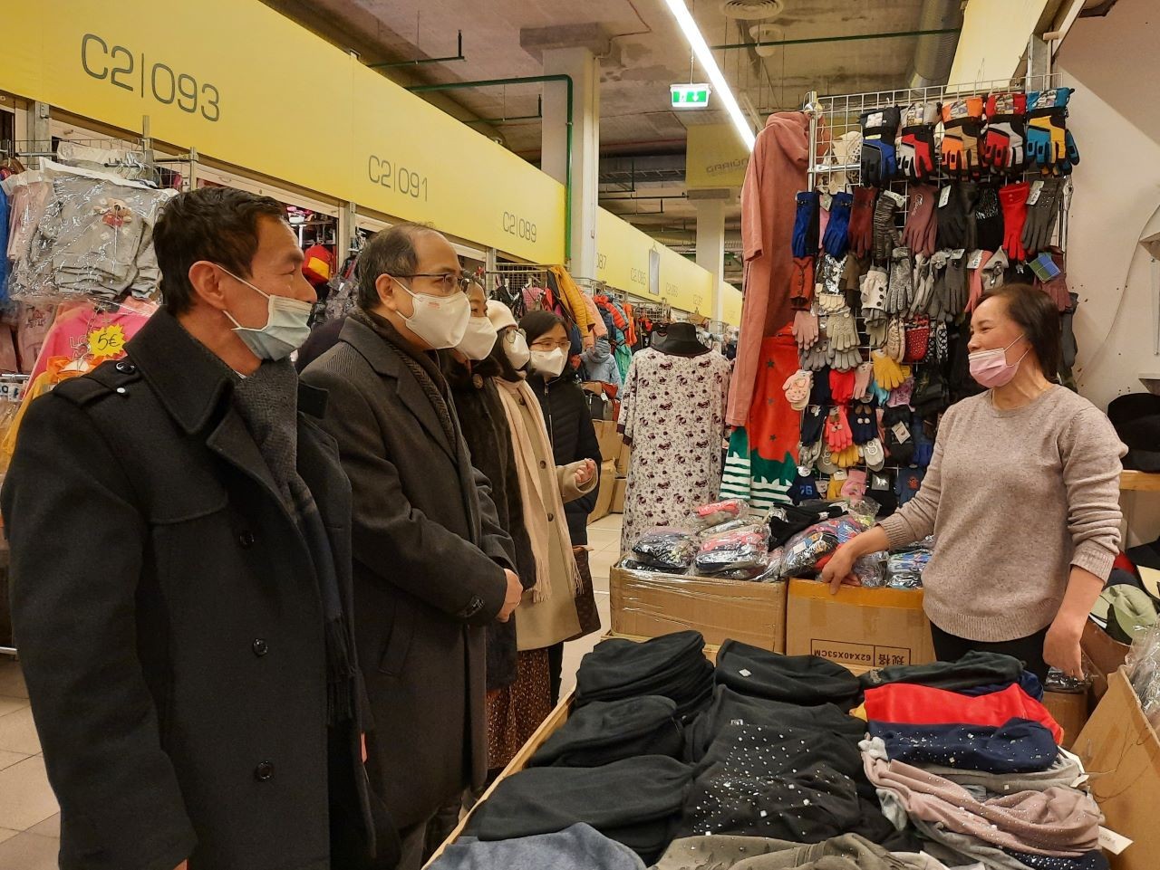 Đại sứ Nguyễn Hùng thăm và làm việc tại Lithuania Đại sứ Nguyễn Hùng thăm và làm việc tại Lithuania