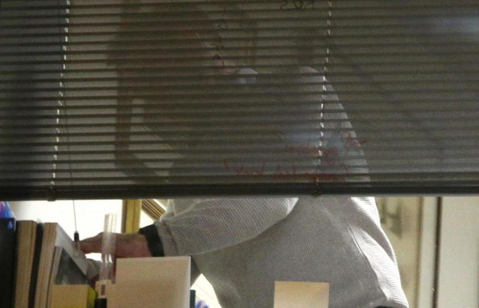 Vụ bê bối Facebook: Anh khám xét trụ sở của Cambridge Analytica