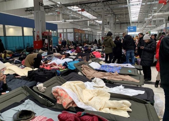 Cập nhật. Nỗ lực không ngừng nghỉ trong bảo hộ công dân Việt Nam ở Ukraine Cập nhật. Nỗ lực không ngừng nghỉ trong bảo hộ công dân Việt Nam ở Ukraine